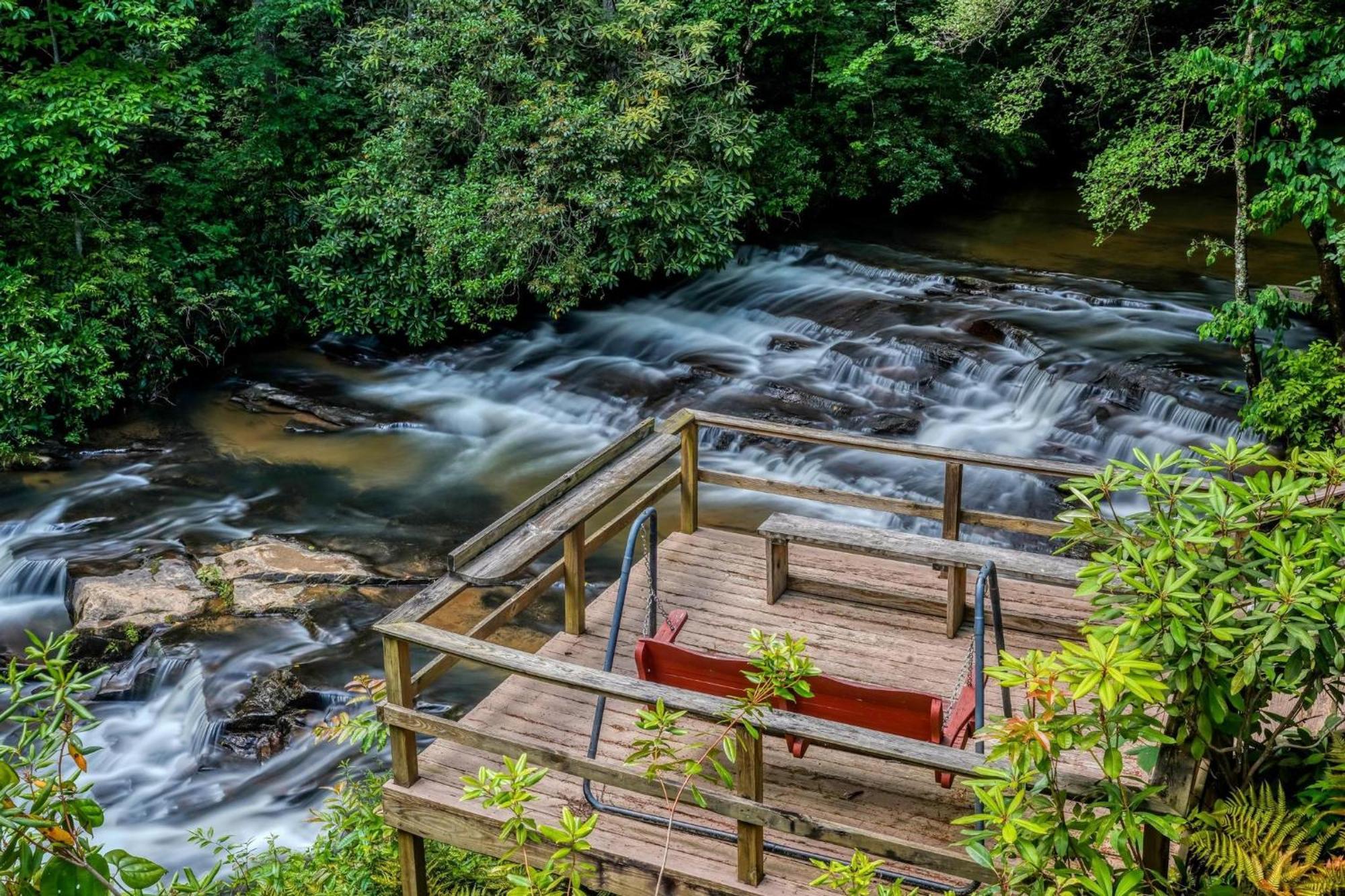 The Cascades Inn-Waterfall Retreat Tiger Экстерьер фото